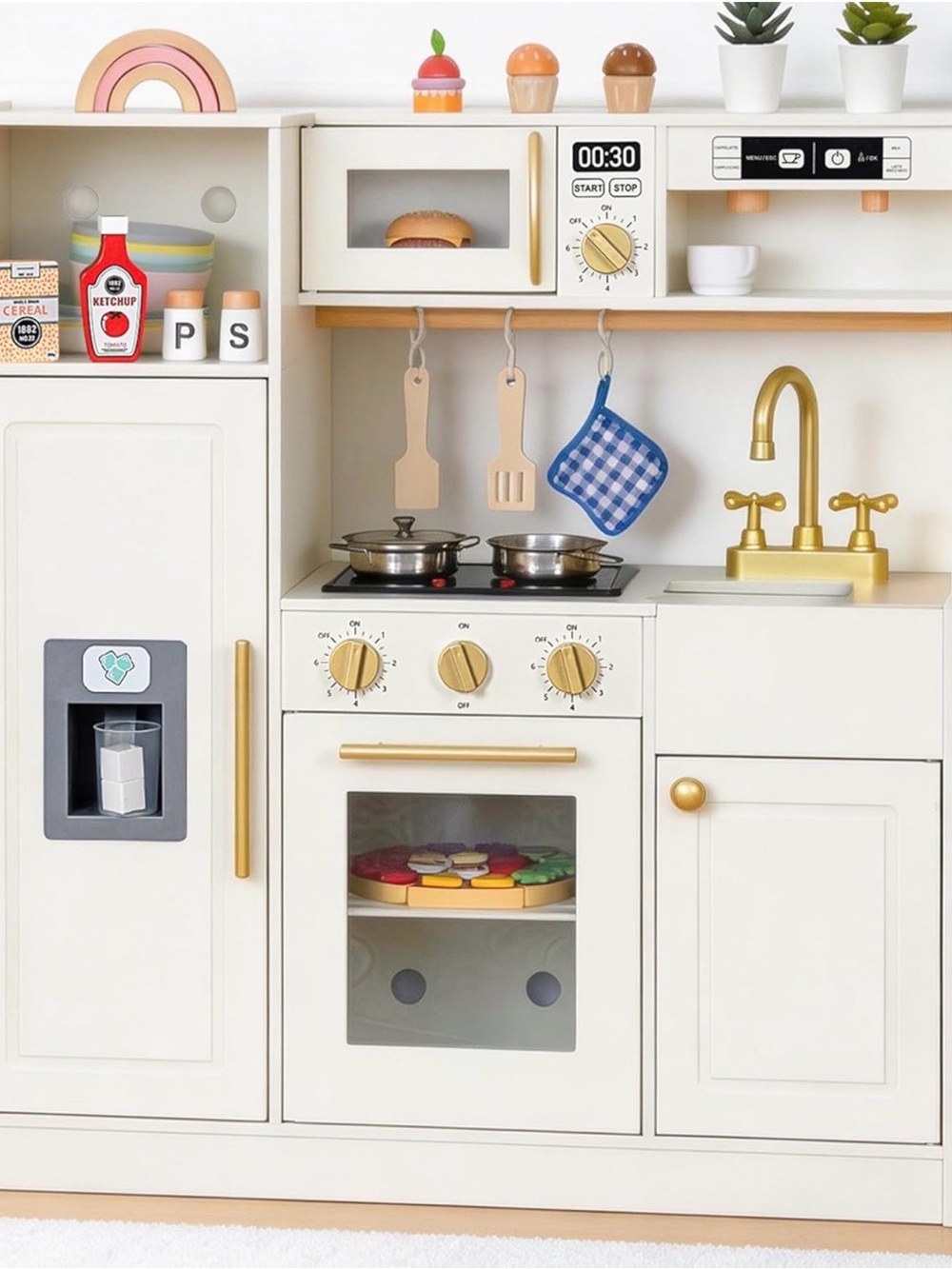 BNIB Wooden Kids Play Kitchen with Lights and Sounds